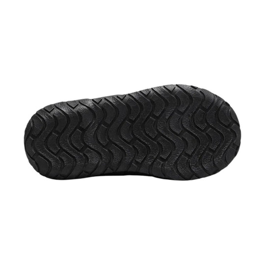 Black boot outsole with wavy tread pattern