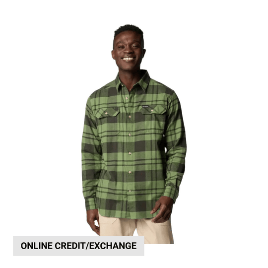 Green and black plaid long-sleeve button-up shirt with chest pockets and a visible online credit/exchange banner