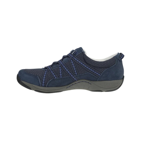 Navy mesh sneaker with bungee laces, gray midsole, and a low-profile sole