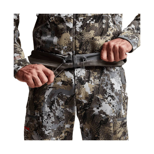 Camouflage hunting jacket with a zip front and adjustable drawcord hem